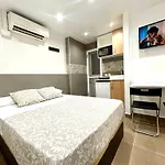 Nice Apartment In Barcelona By Perita Next Metro St T1