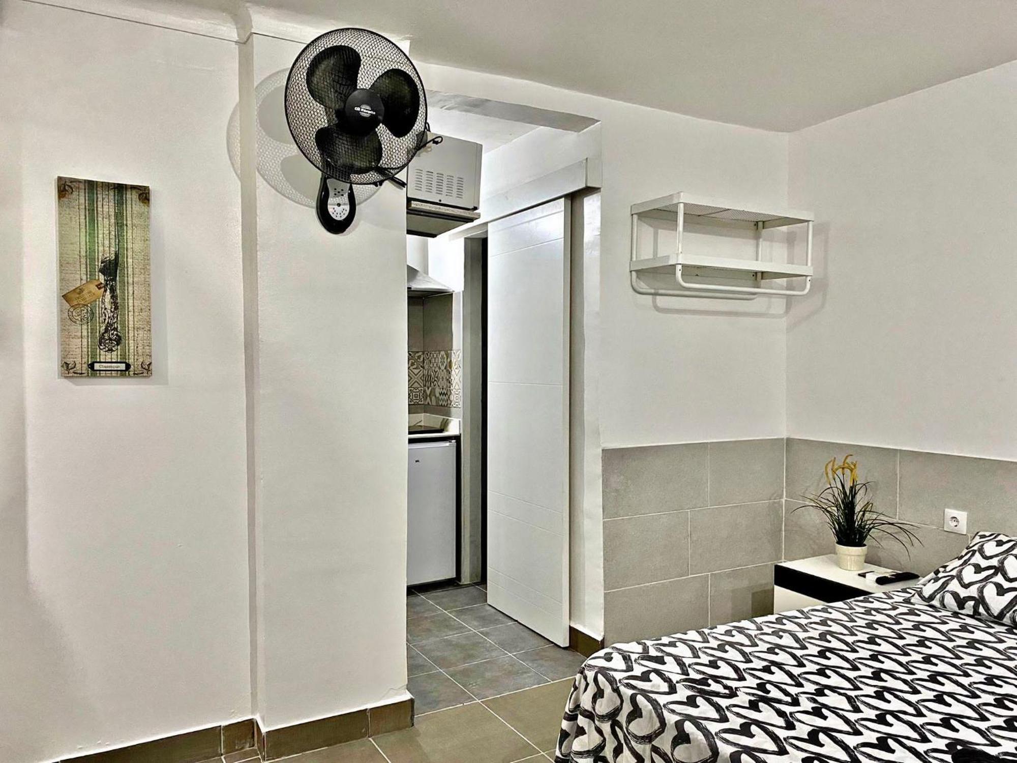 Apartment Nice In By Perita Next Metro St T1 Barcelona